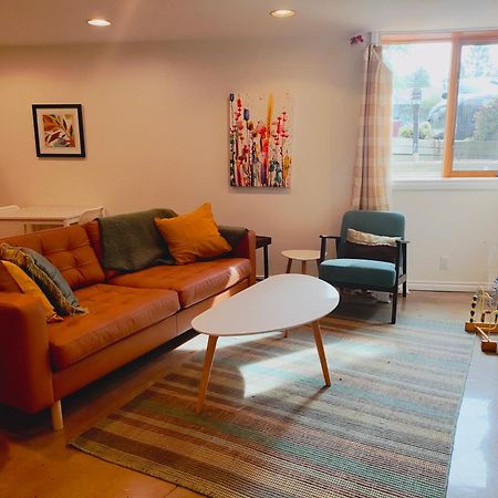 U Of A Homestay, Trails & Whyte Ave Edmonton Ngoại thất bức ảnh