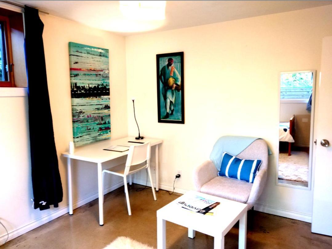 U Of A Homestay, Trails & Whyte Ave Edmonton Phòng bức ảnh