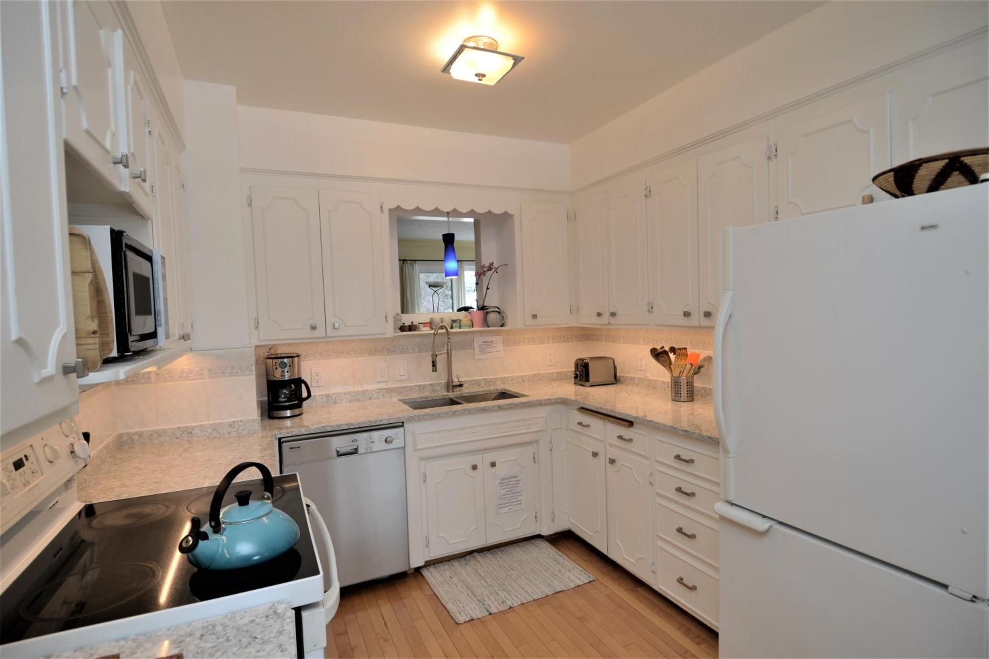 U Of A Homestay, Trails & Whyte Ave Edmonton Ngoại thất bức ảnh