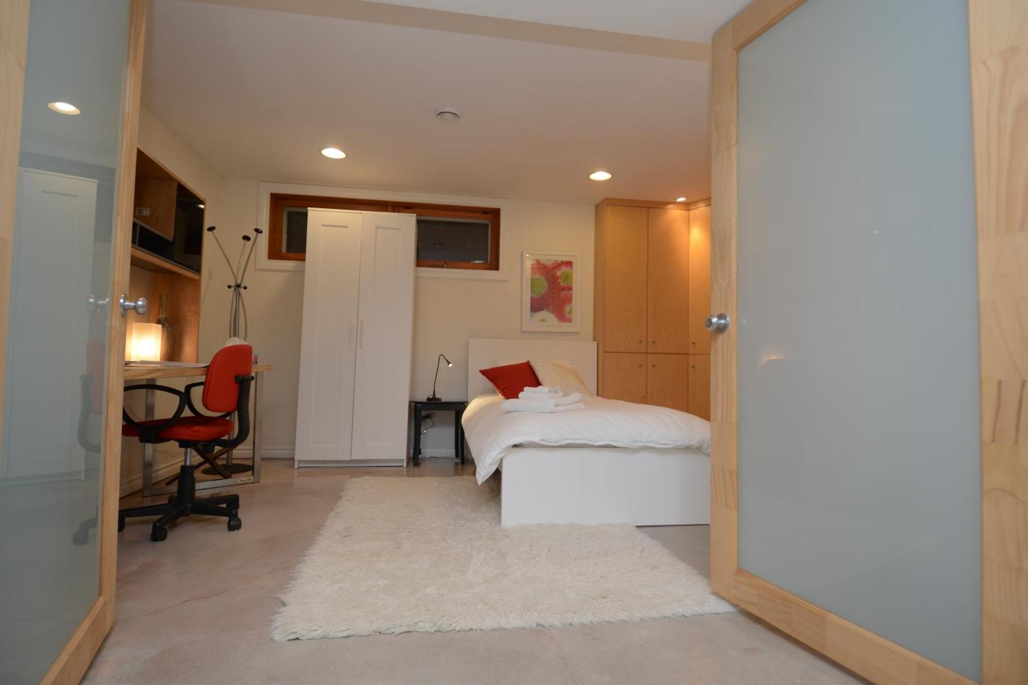 U Of A Homestay, Trails & Whyte Ave Edmonton Ngoại thất bức ảnh