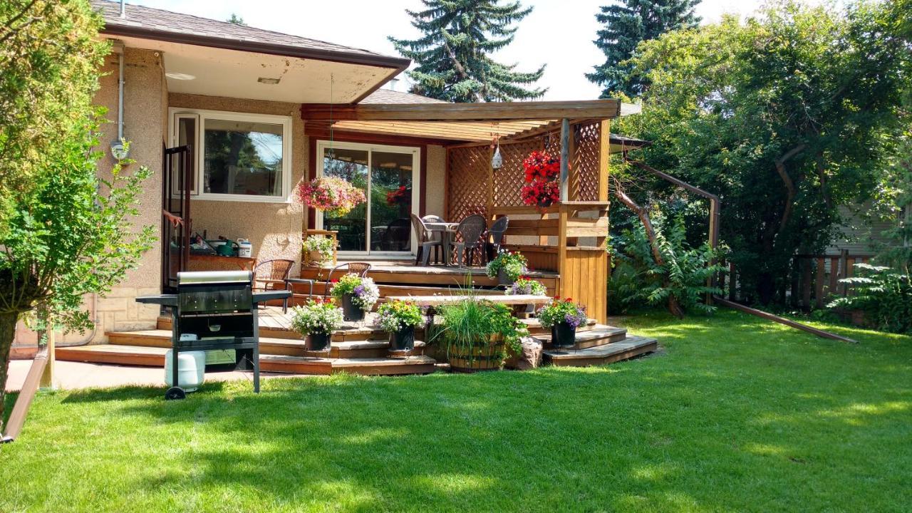 U Of A Homestay, Trails & Whyte Ave Edmonton Ngoại thất bức ảnh